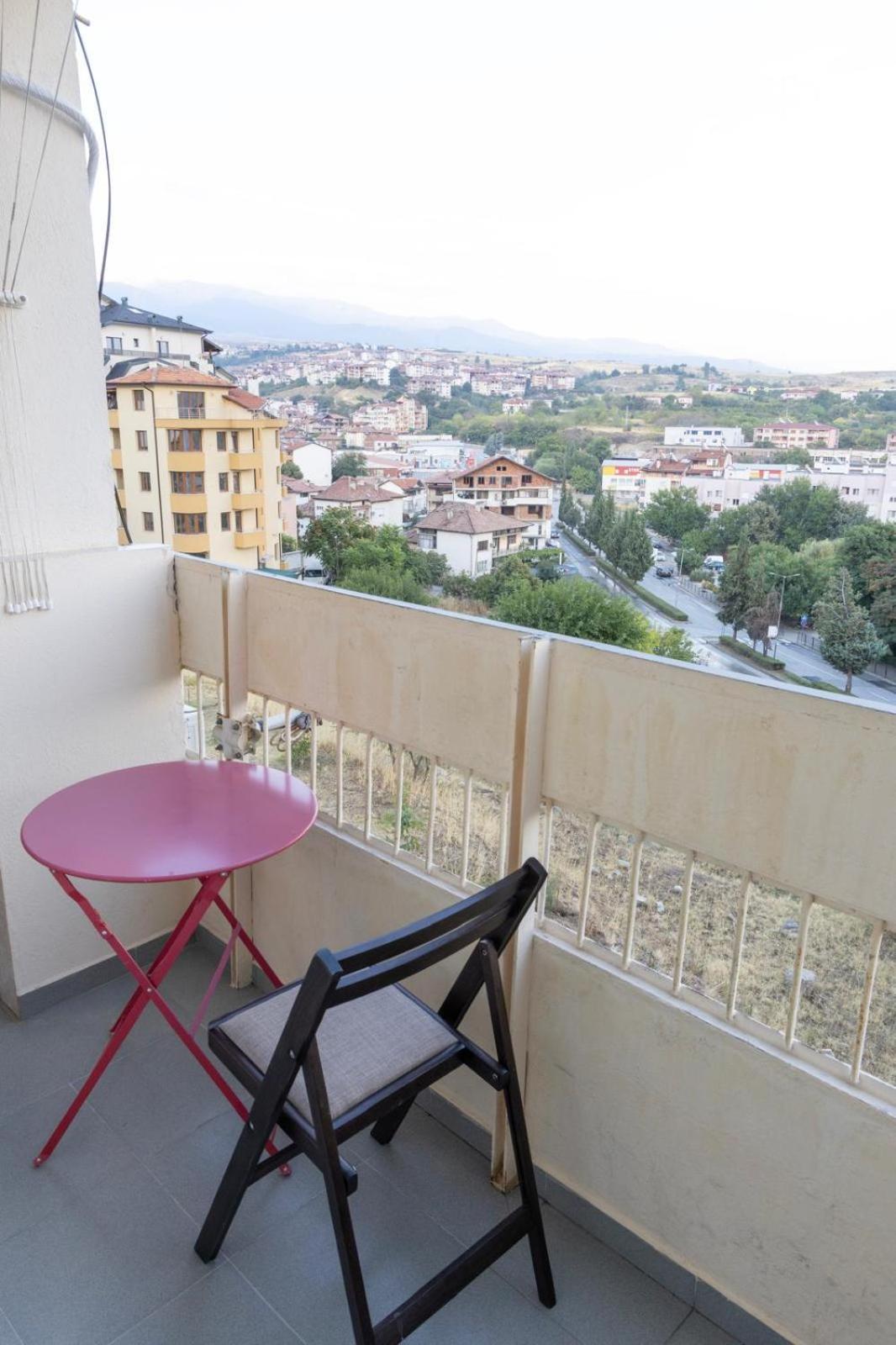 Kris Apartment Sandanski Ngoại thất bức ảnh